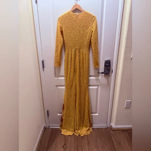 Helsi Shalom Sequin Floral Appliqué Column Maxi Dress Size XS NWOT - Picture 5 of 6